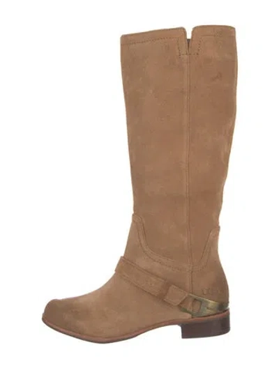 Pre-owned Ugg Suede Boots In Brown