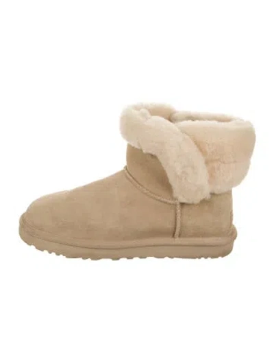 Pre-owned Ugg Suede Boots In Gray