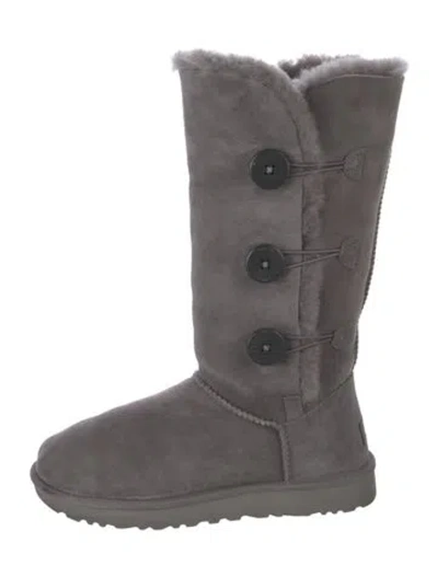 Pre-owned Ugg Suede Boots In Gray