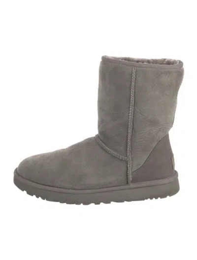 Pre-owned Ugg Suede Boots In Gray