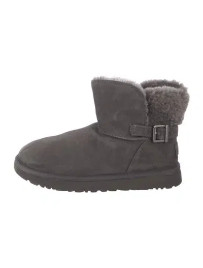 Pre-owned Ugg Suede Boots In Gray