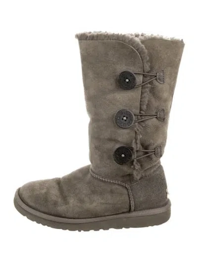 Pre-owned Ugg Suede Boots In Gray