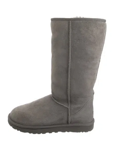 Pre-owned Ugg Suede Boots In Gray