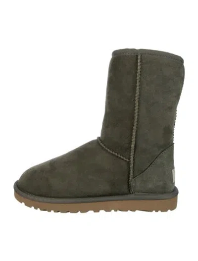 Pre-owned Ugg Suede Boots In Green
