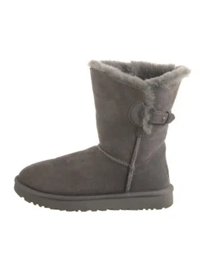 Pre-owned Ugg Suede Boots In Green
