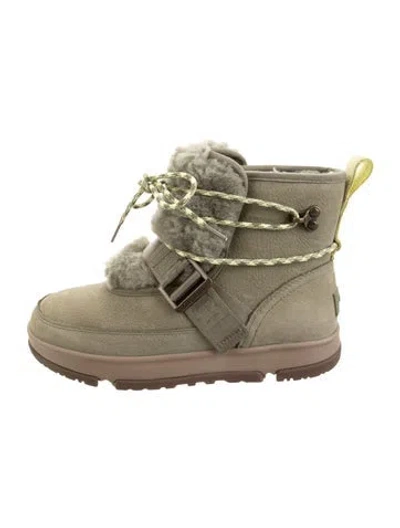 Pre-owned Ugg Suede Boots In Green