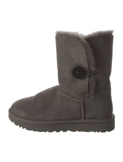 Pre-owned Ugg Suede Boots In Grey