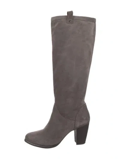 Pre-owned Ugg Suede Boots In Grey