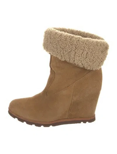 Pre-owned Ugg Suede Boots In Neutral