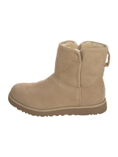 Pre-owned Ugg Suede Boots In Neutral