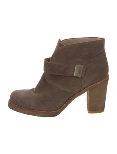 Pre-owned Ugg Suede Boots In Neutral