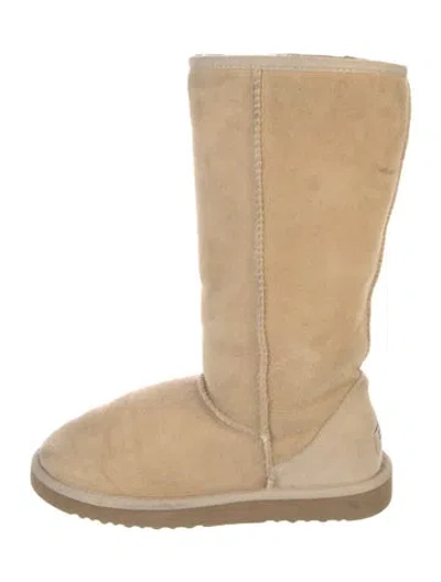 Pre-owned Ugg Suede Boots In Neutral