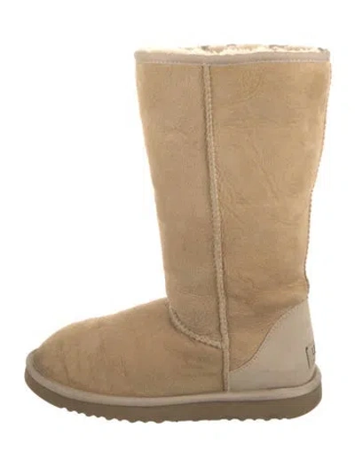 Pre-owned Ugg Suede Boots In Neutral