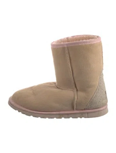Pre-owned Ugg Suede Boots In Neutral