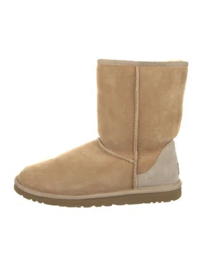 Pre-owned Ugg Suede Boots In Neutral