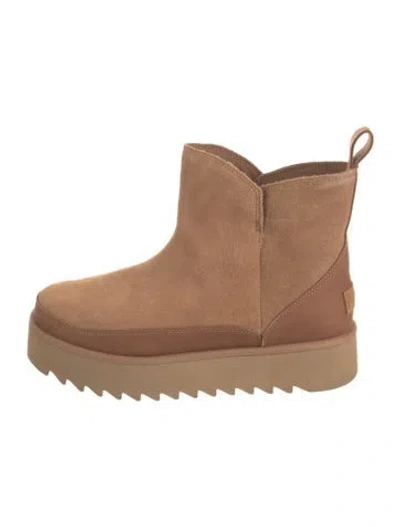 Pre-owned Ugg Suede Boots In Neutral