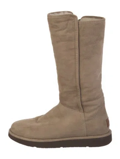 Pre-owned Ugg Suede Boots In Neutral
