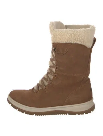 Pre-owned Ugg Suede Boots In Neutral
