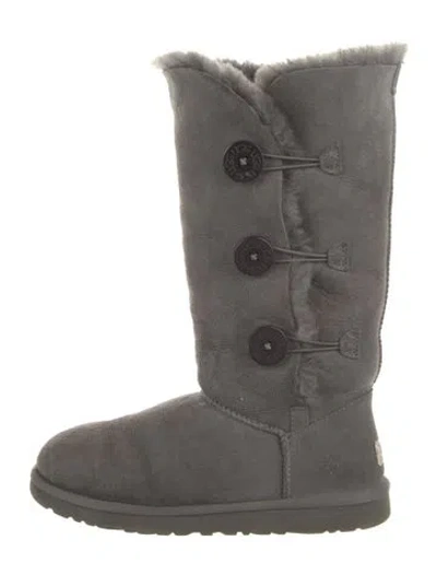 Pre-owned Ugg Suede Boots In Neutral