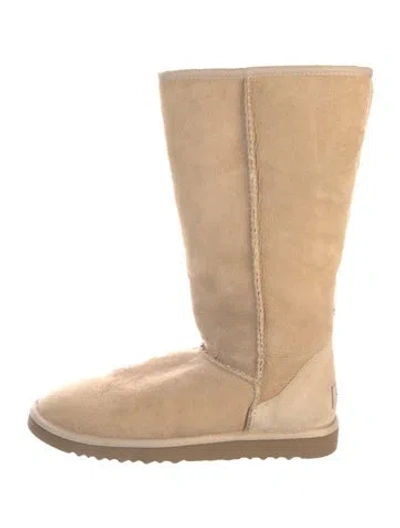 Pre-owned Ugg Suede Boots In Neutral