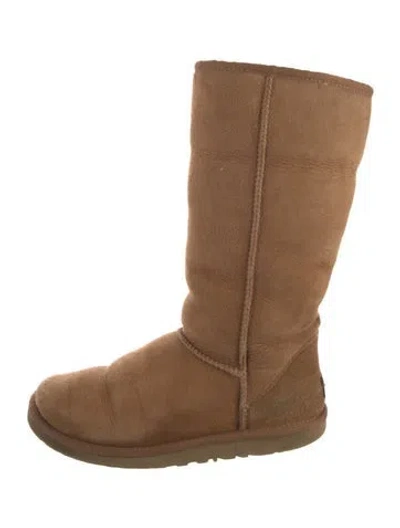 Pre-owned Ugg Suede Boots In Neutral