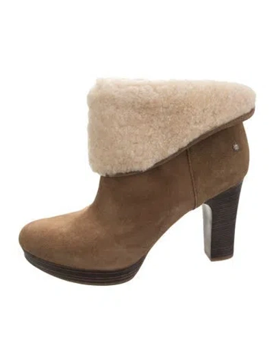 Pre-owned Ugg Suede Boots In Neutrals