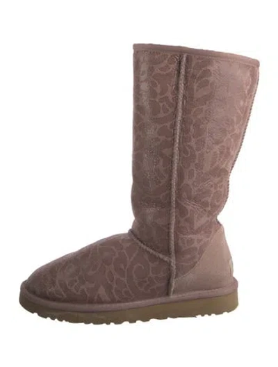 Pre-owned Ugg Suede Boots In Purple