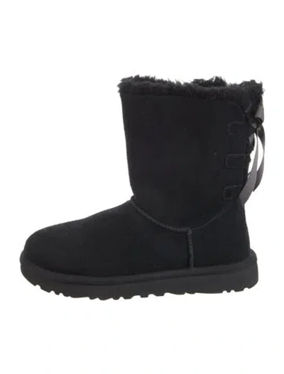 Pre-owned Ugg Suede Bow Accents Boots In Black