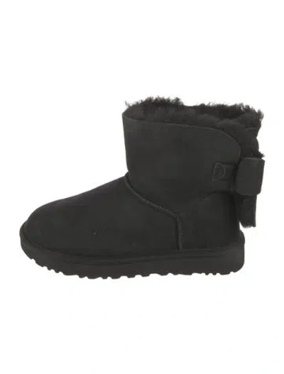 Pre-owned Ugg Suede Bow Accents Boots In Black