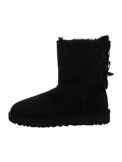 Pre-owned Ugg Suede Bow Accents Boots In Black