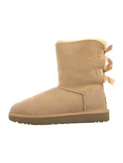 Pre-owned Ugg Suede Bow Accents Boots In Brown