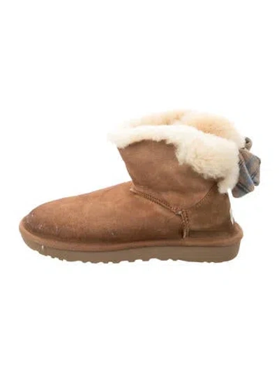 Pre-owned Ugg Suede Bow Accents Boots In Brown