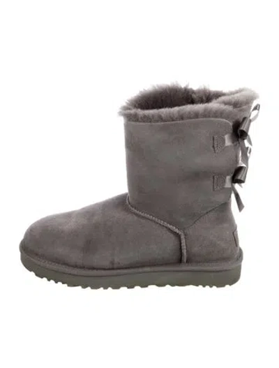 Pre-owned Ugg Suede Bow Accents Boots In Gray