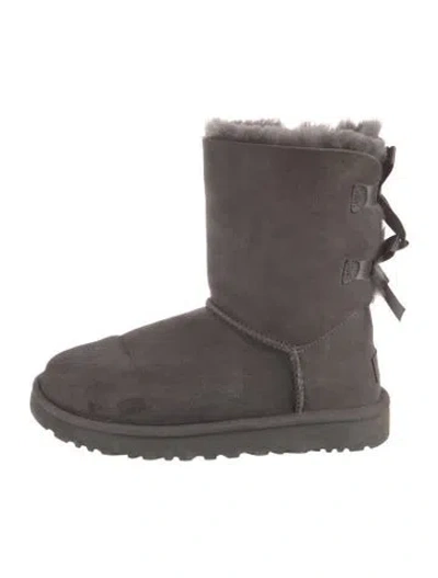 Pre-owned Ugg Suede Bow Accents Boots In Gray