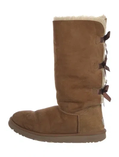 Pre-owned Ugg Suede Bow Accents Boots In Neutral