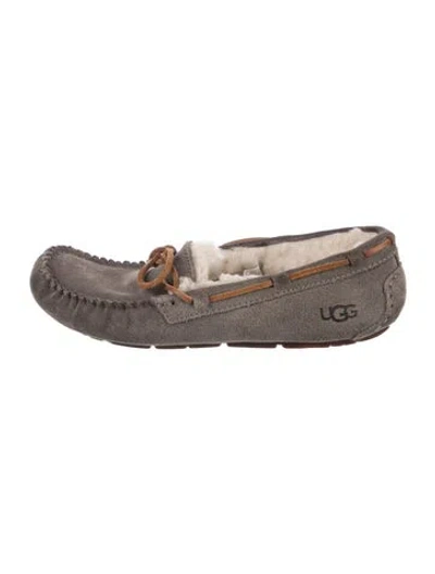 Pre-owned Ugg Suede Bow Accents Loafer Sneakers In Gray