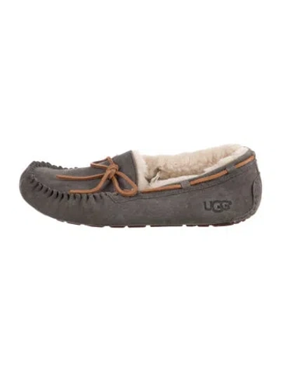 Pre-owned Ugg Suede Bow Accents Loafer Sneakers In Gray