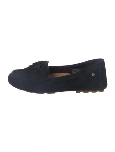 Pre-owned Ugg Suede Bow Accents Moccasins In Black