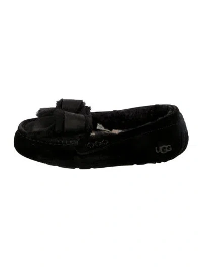 Pre-owned Ugg Suede Bow Accents Moccasins In Black