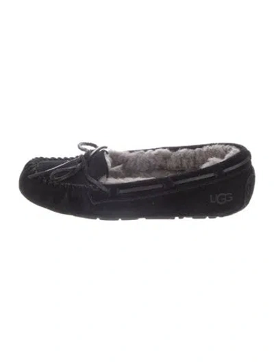Pre-owned Ugg Suede Bow Accents Moccasins In Black