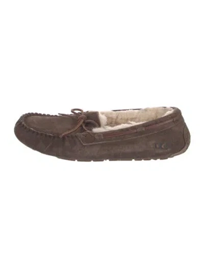 Pre-owned Ugg Suede Bow Accents Moccasins In Brown