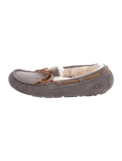 Pre-owned Ugg Suede Bow Accents Moccasins In Grey