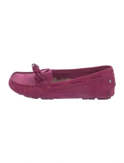 Pre-owned Ugg Suede Bow Accents Moccasins In Purple