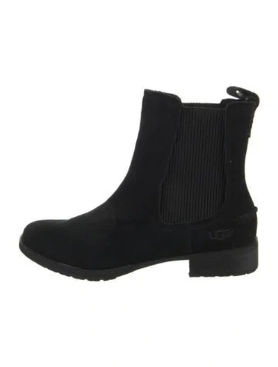 Pre-owned Ugg Suede Chelsea Boots In Black