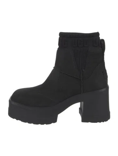 Pre-owned Ugg Suede Chelsea Boots In Black
