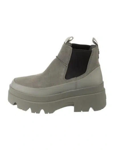 Pre-owned Ugg Suede Chelsea Boots In Green