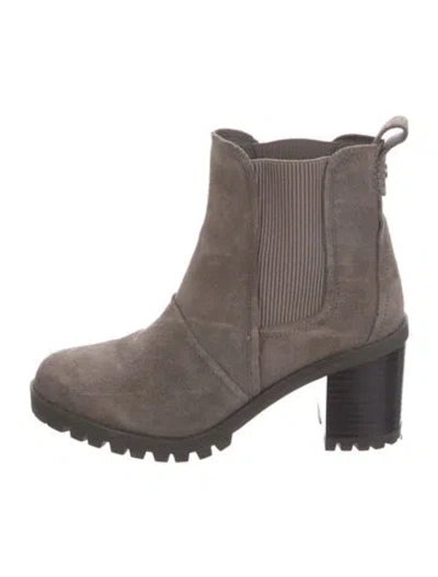 Pre-owned Ugg Suede Chelsea Boots In Neutrals
