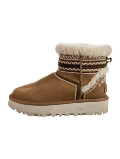 Pre-owned Ugg Suede Colorblock Pattern Boots In Neutral