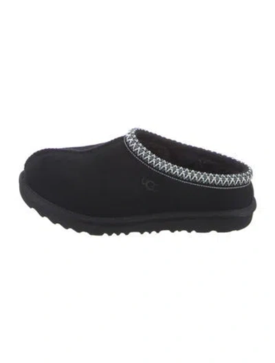Pre-owned Ugg Suede Embroidered Accent In Black