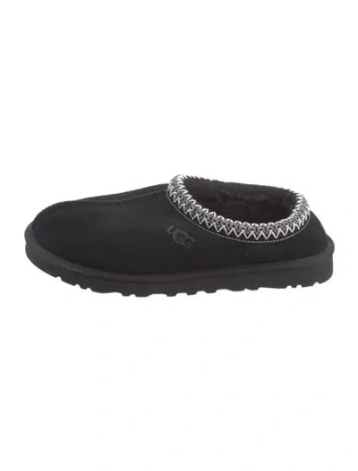 Pre-owned Ugg Suede Embroidered Accent In Black
